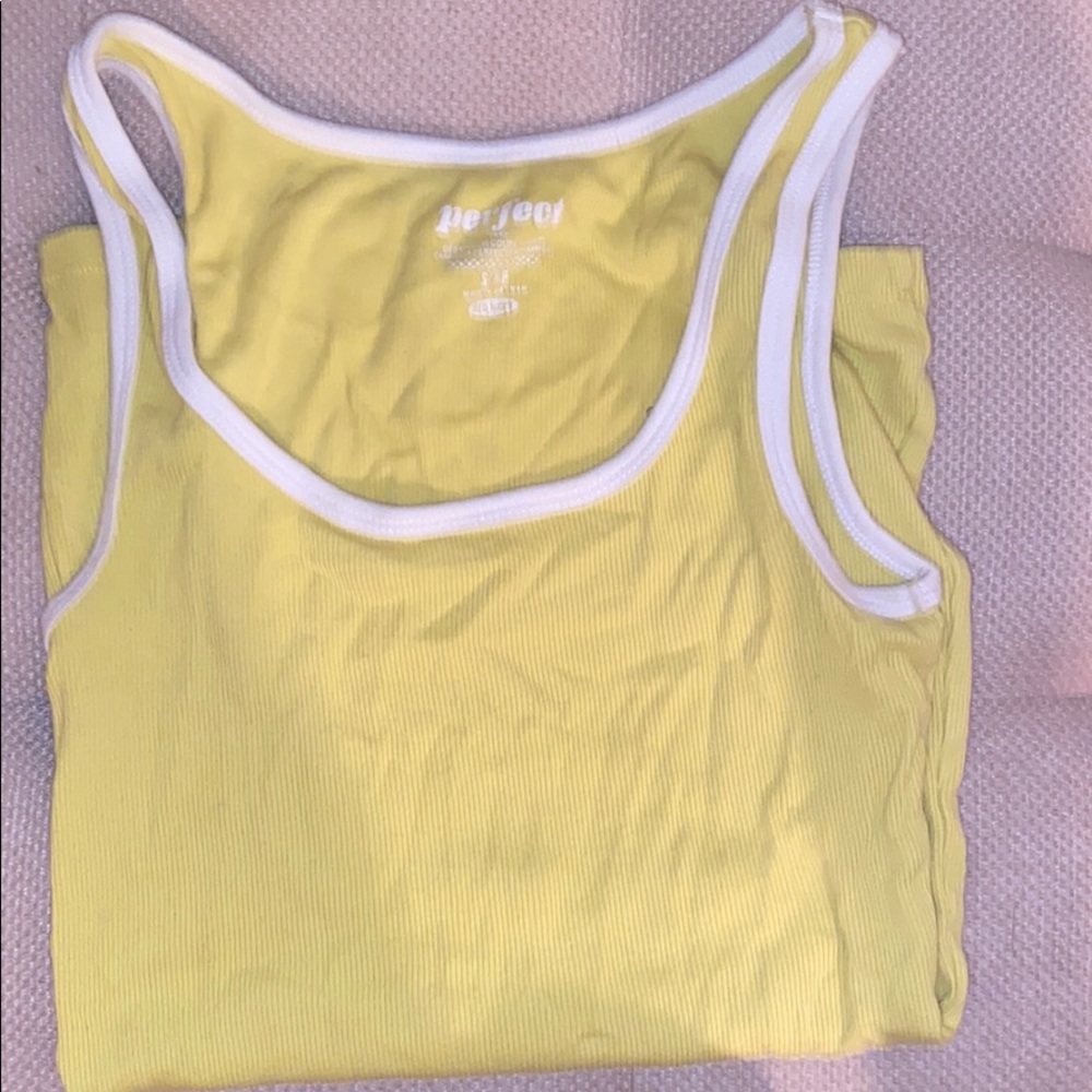 Old navy yellow tank